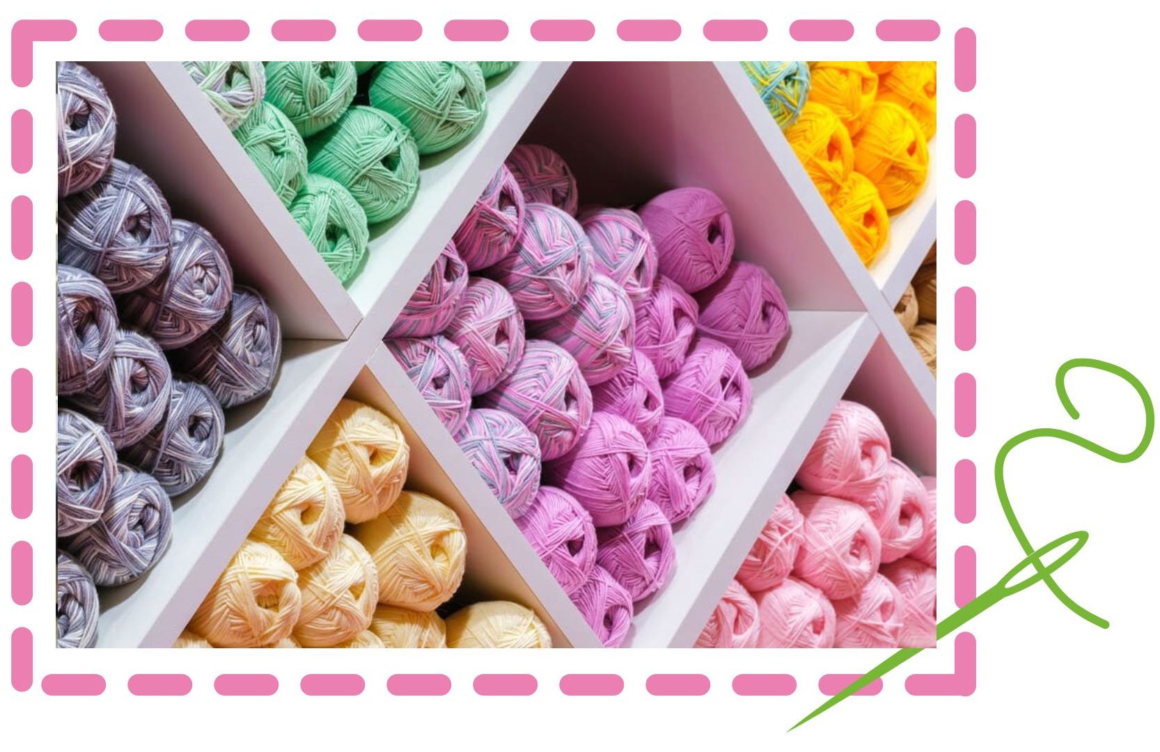 Expositor con hilos de colores para crochet